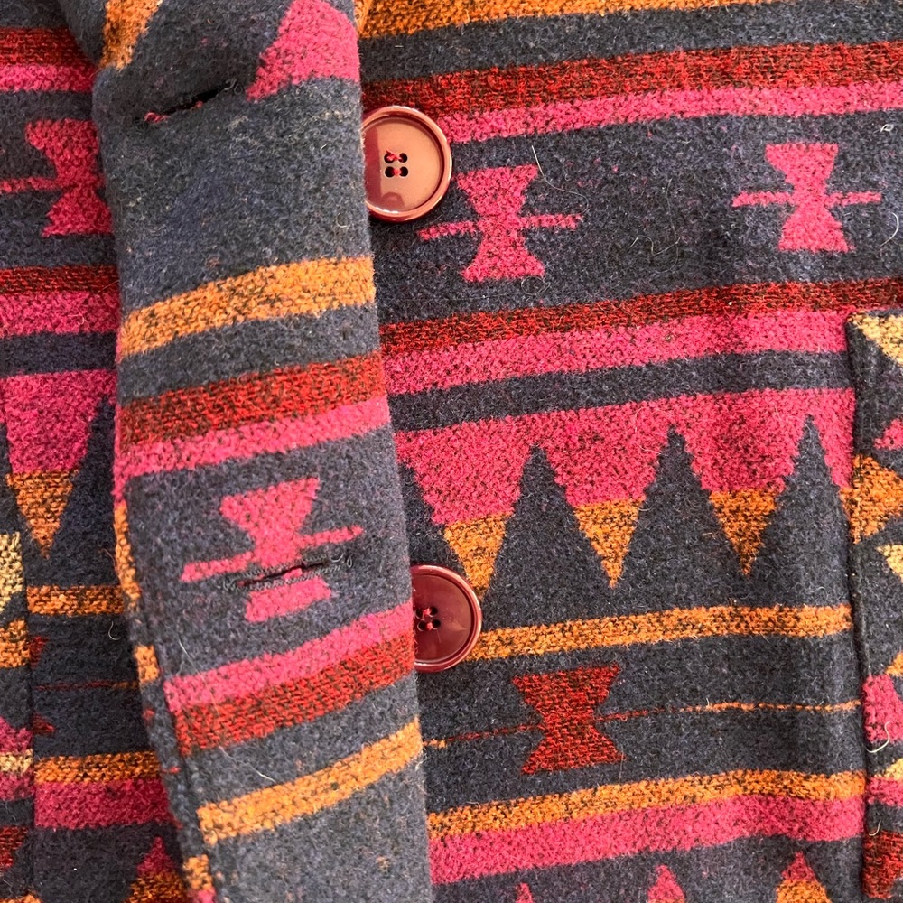Aztec Patterned Jacket by soft creek - Picture 4 of 4